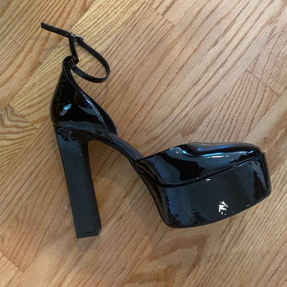 Gianni Black Platform Heels, Patent Leather, Bratz Shoes,Chunky Mary Janes 10us